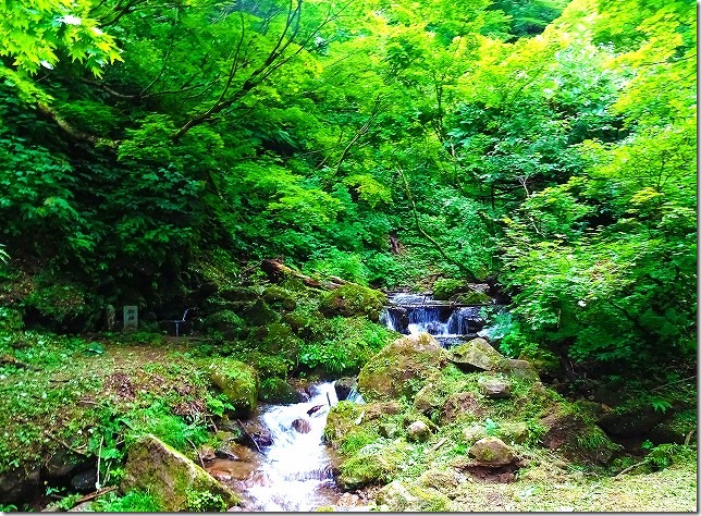 湯沢不動滝（新潟県 湯沢町）