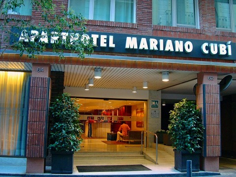 アパートホテル マリアーノ クビ (Aparthotel Mariano Cubi)